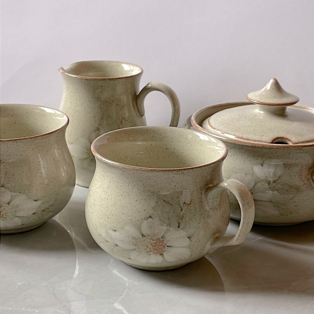 Denby Daybreak vintage coffee / tea 4 peice service set neutral color mugs EUC